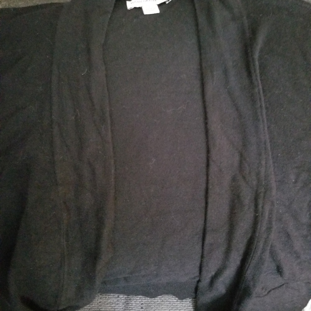 Black Sweater - Picture 3 of 3